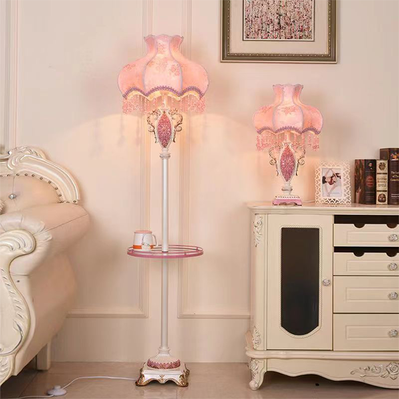 Luminária de Mesa Rosa Europei - Desk Lamp avaliação e preço